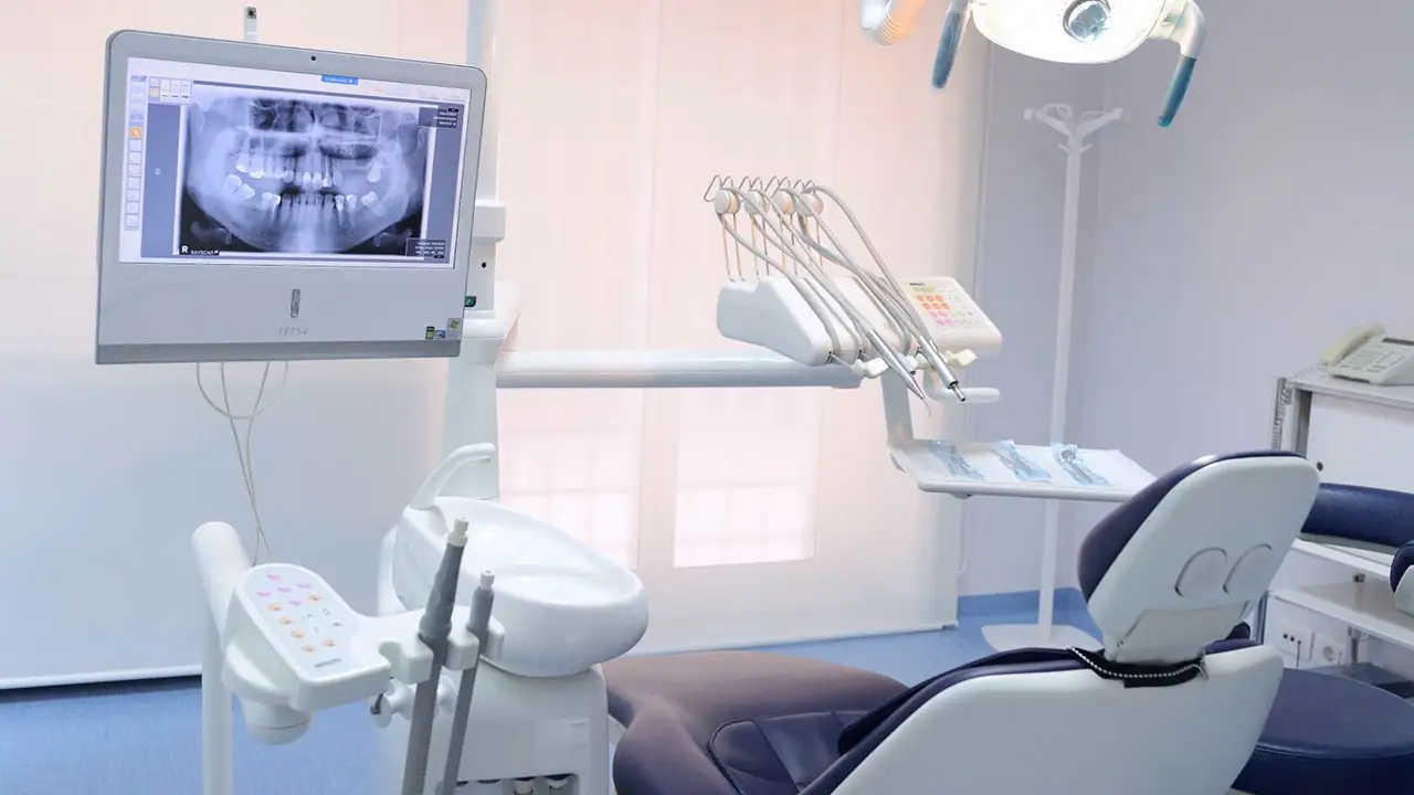 Crediamo in un’odontoiatria più umana - Studio Dentistico Giuva - Dentista Ostia