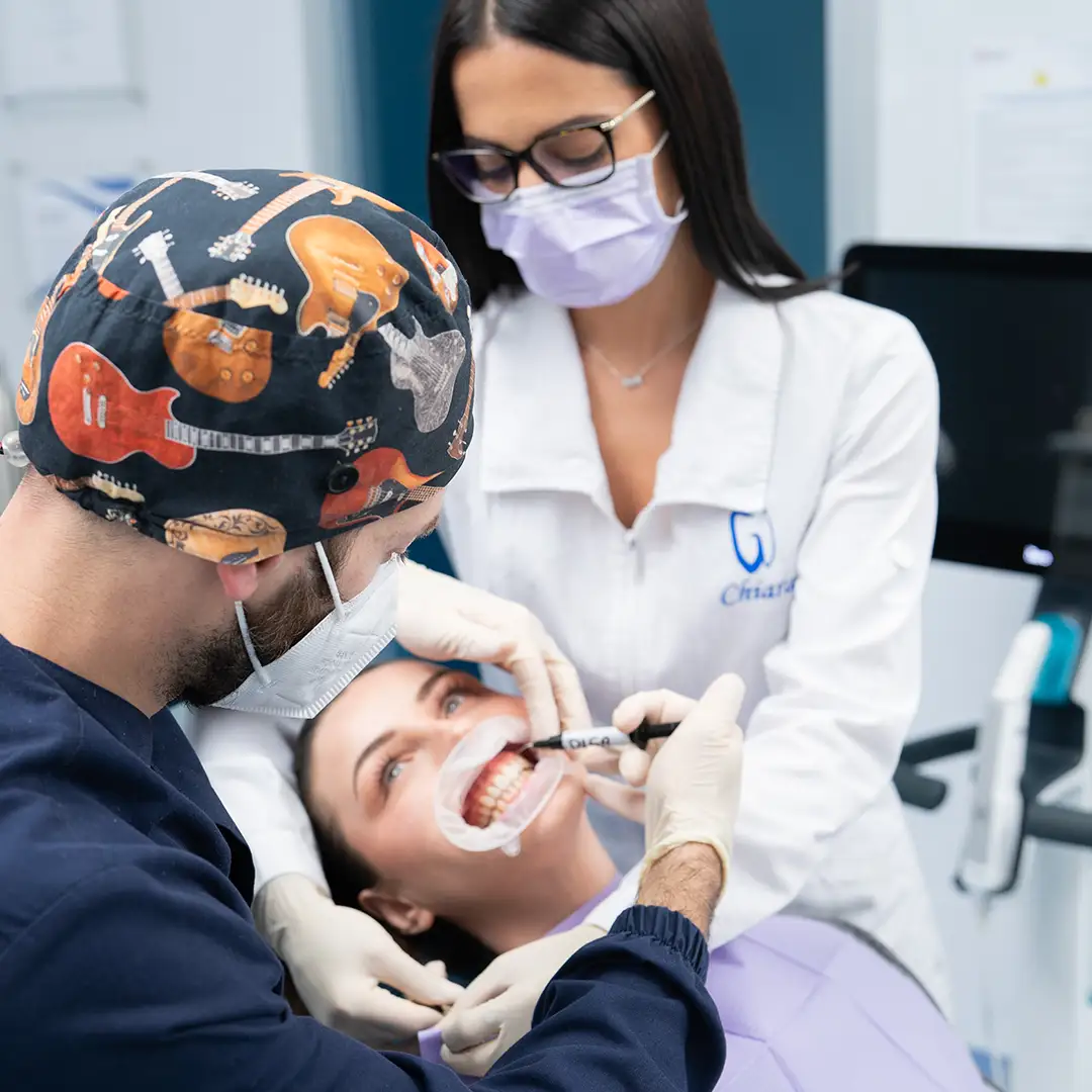 Cura dei denti naturali e soluzioni di alta precisione - Studio Dentistico Giuva - Dentista Ostia