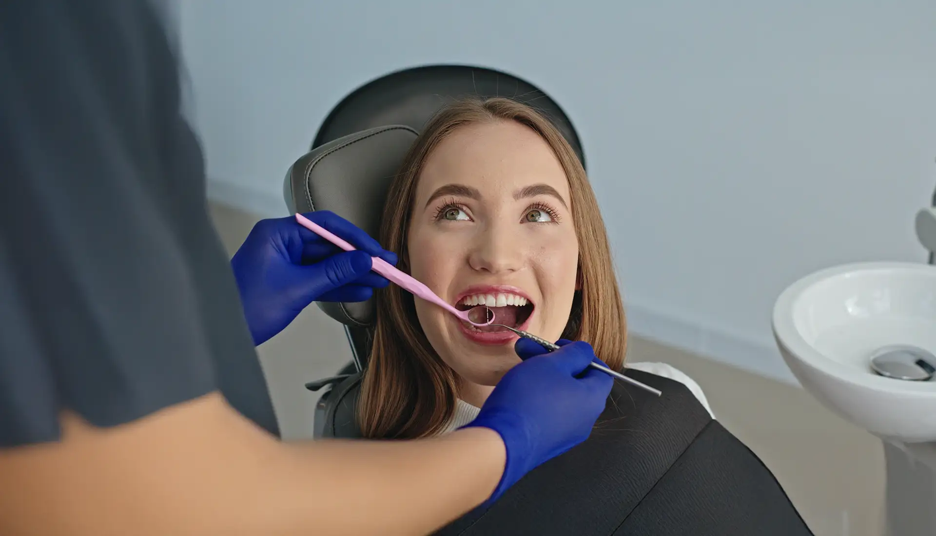 Cura della Parodontite - Studio Dentistico Giuva - Dentista Ostia Cura della Parodontite - Studio Dentistico Giuva - Dentista Ostia