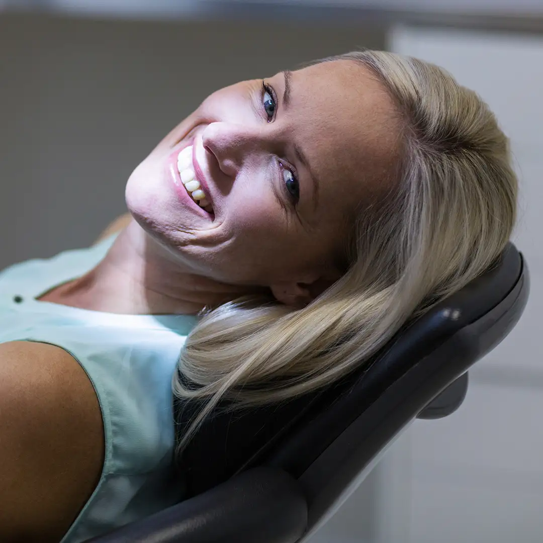 Cure dentali senza ansia - Studio Dentistico Giuva - Dentista Ostia Cure dentali senza ansia - Studio Dentistico Giuva - Dentista Ostia